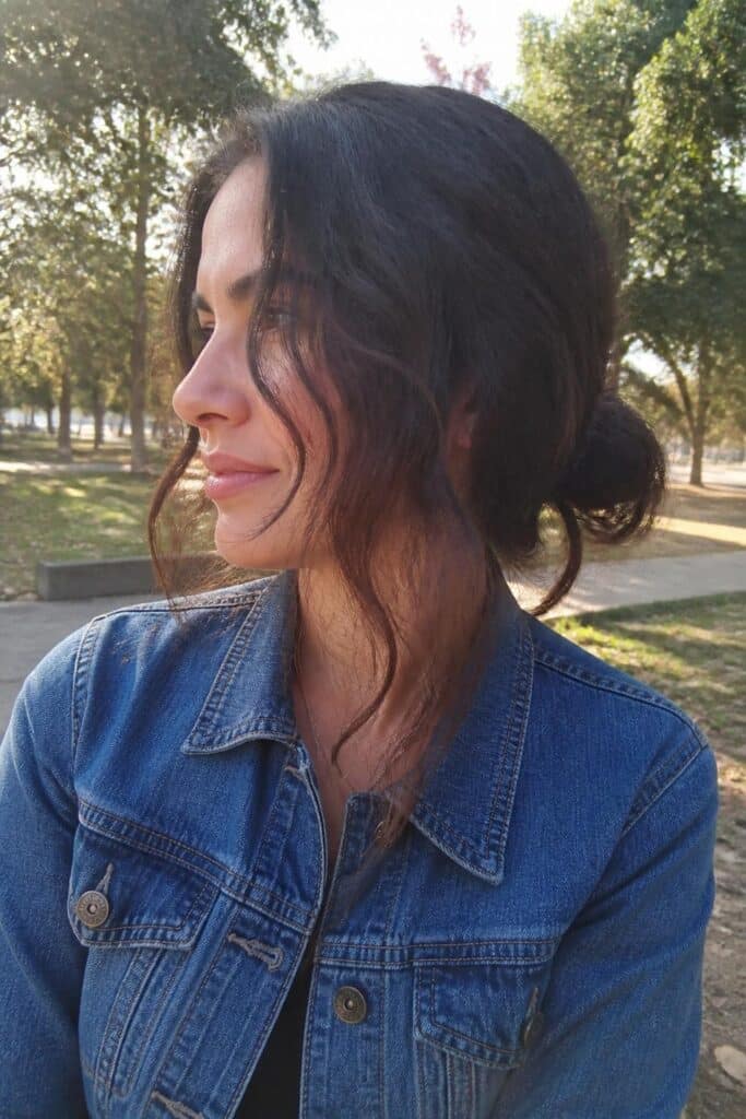 3 messy low bun with wavy pieces 683x1024 1
