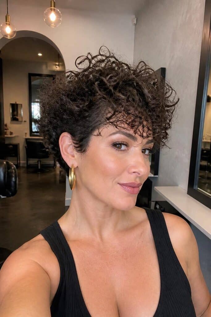 Curly pixie with volume 683x1024 1