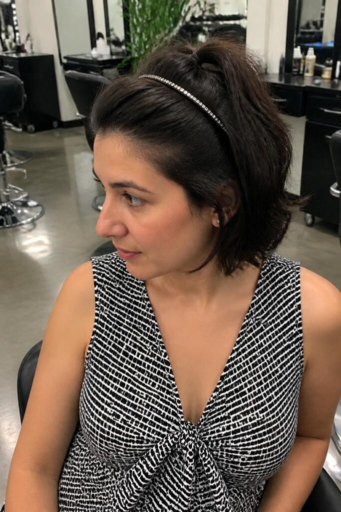 Half pony with headband 683x1024 1