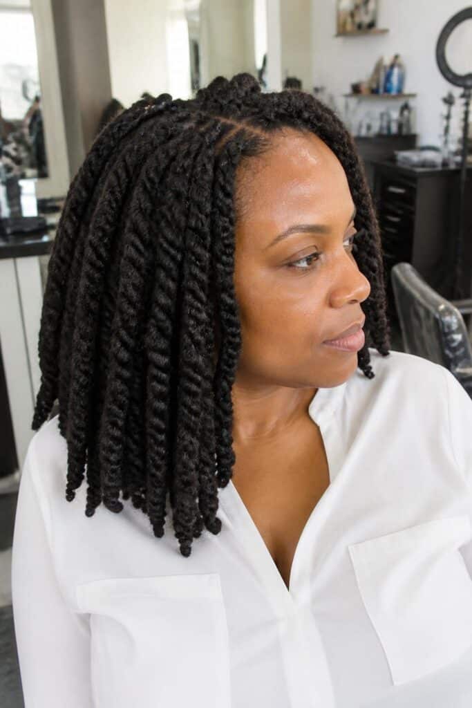 Kinky twists 683x1024 1