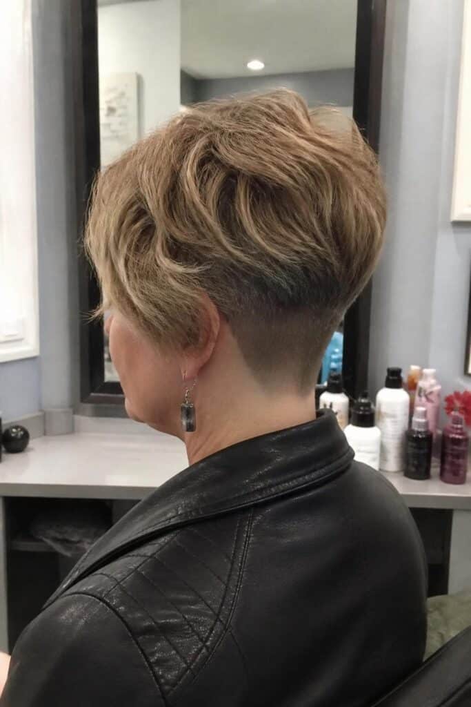 Short bob with undercut 683x1024 1