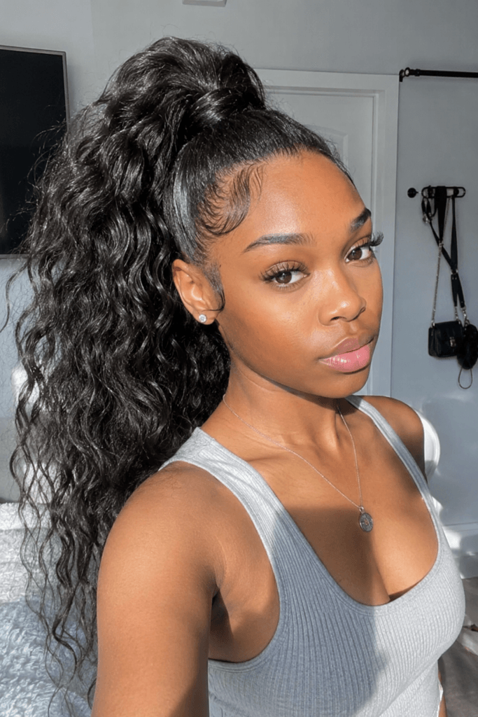 Voluminous high ponytail with clip in extensions