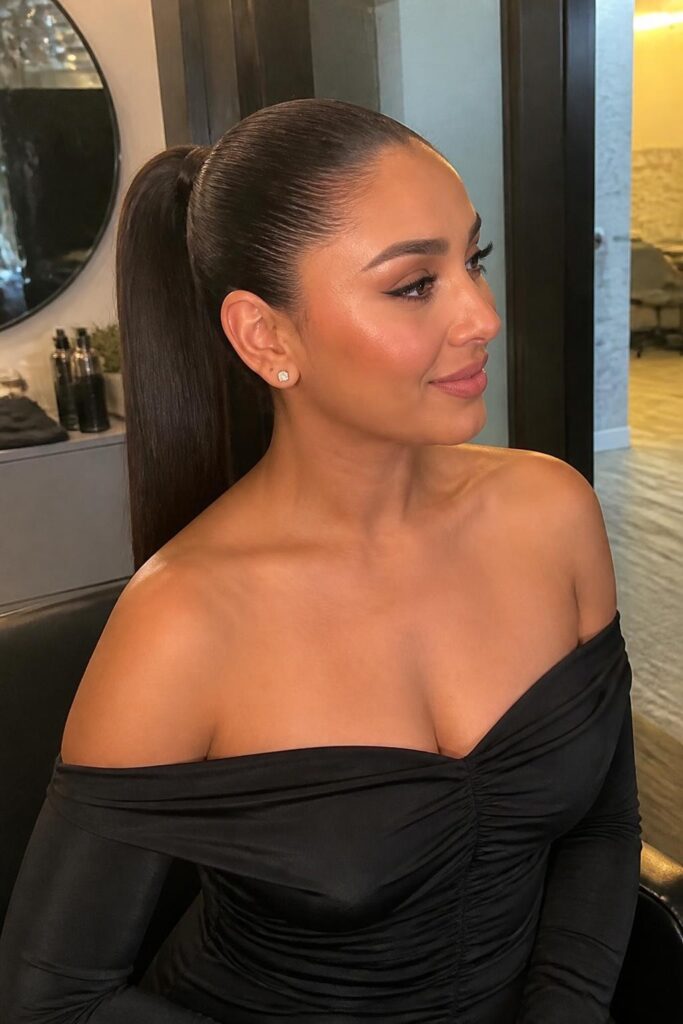 Chic high pony
