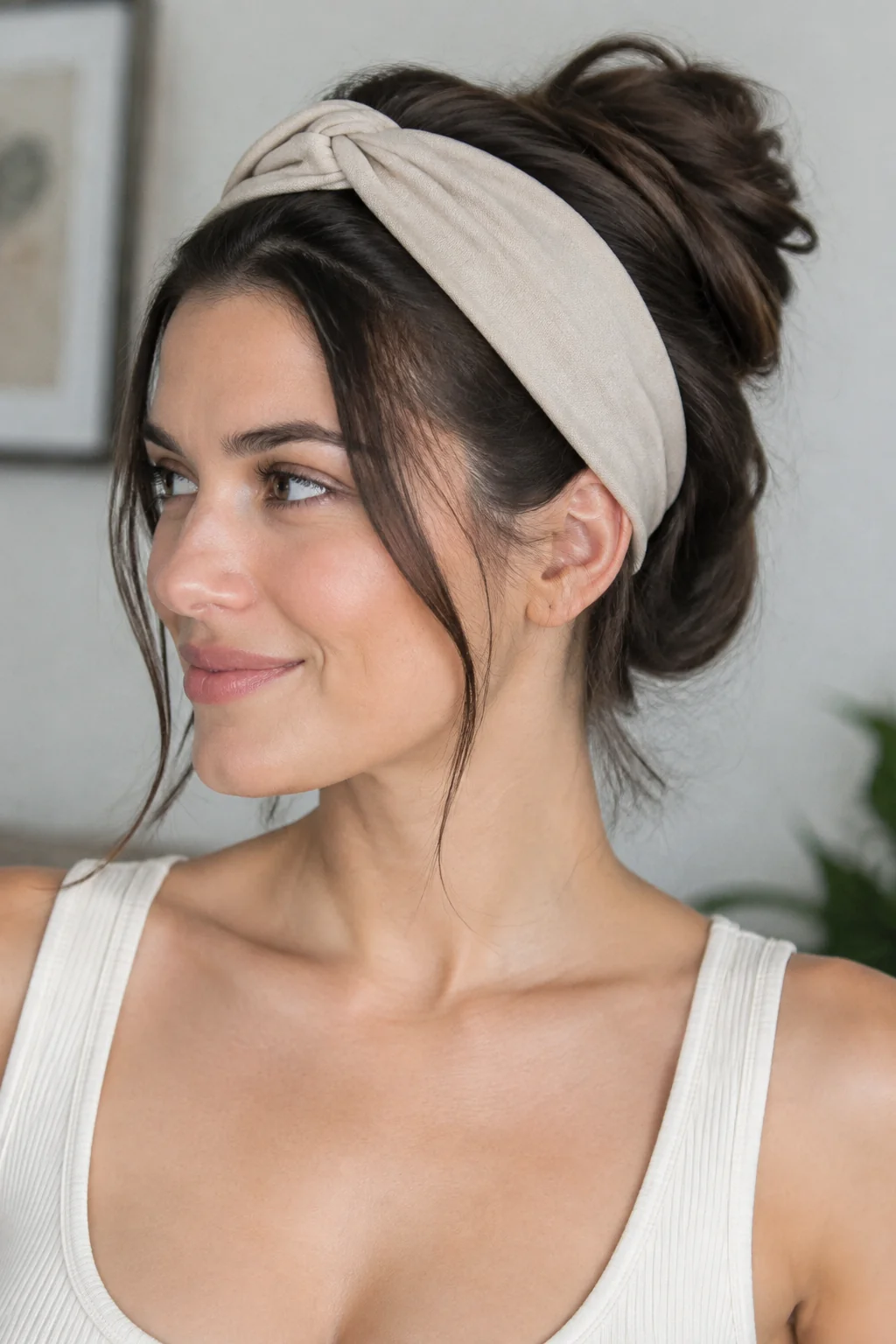 Wide Headband Tuck hairstyle