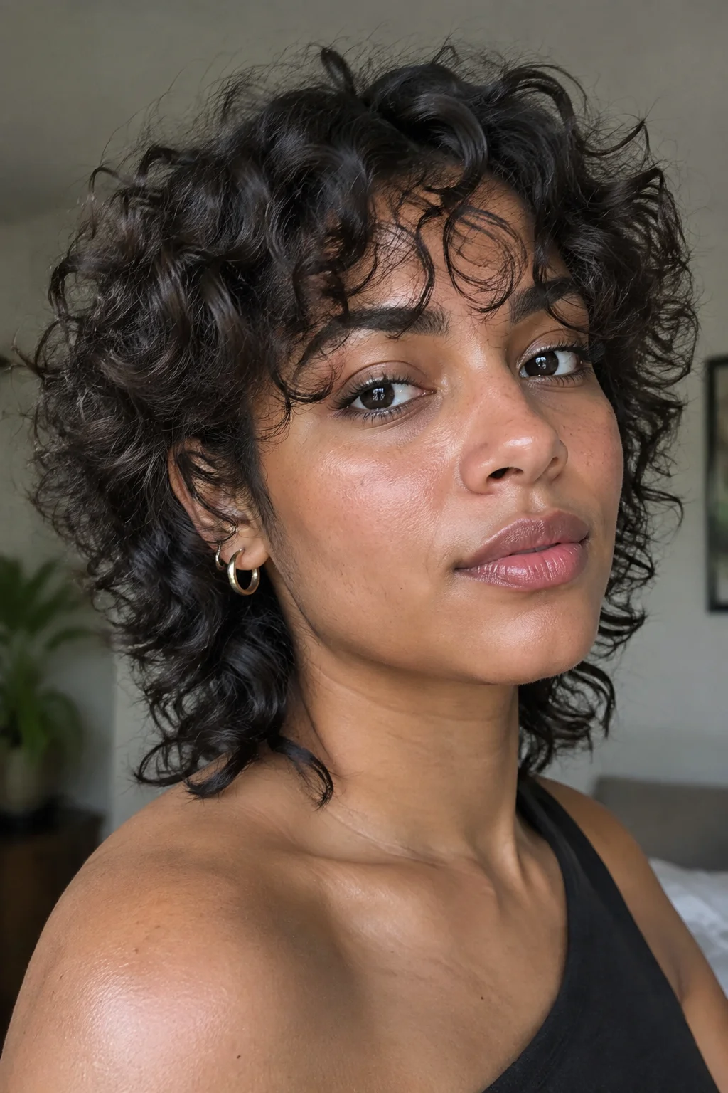 Soft Layered 2C/3A Wavy-Curly Wolf hairstyle